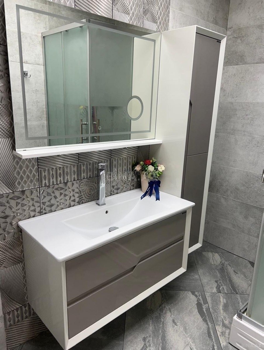 2 otaqlı Yeni tikili, 8 Noyabr m., Bakı