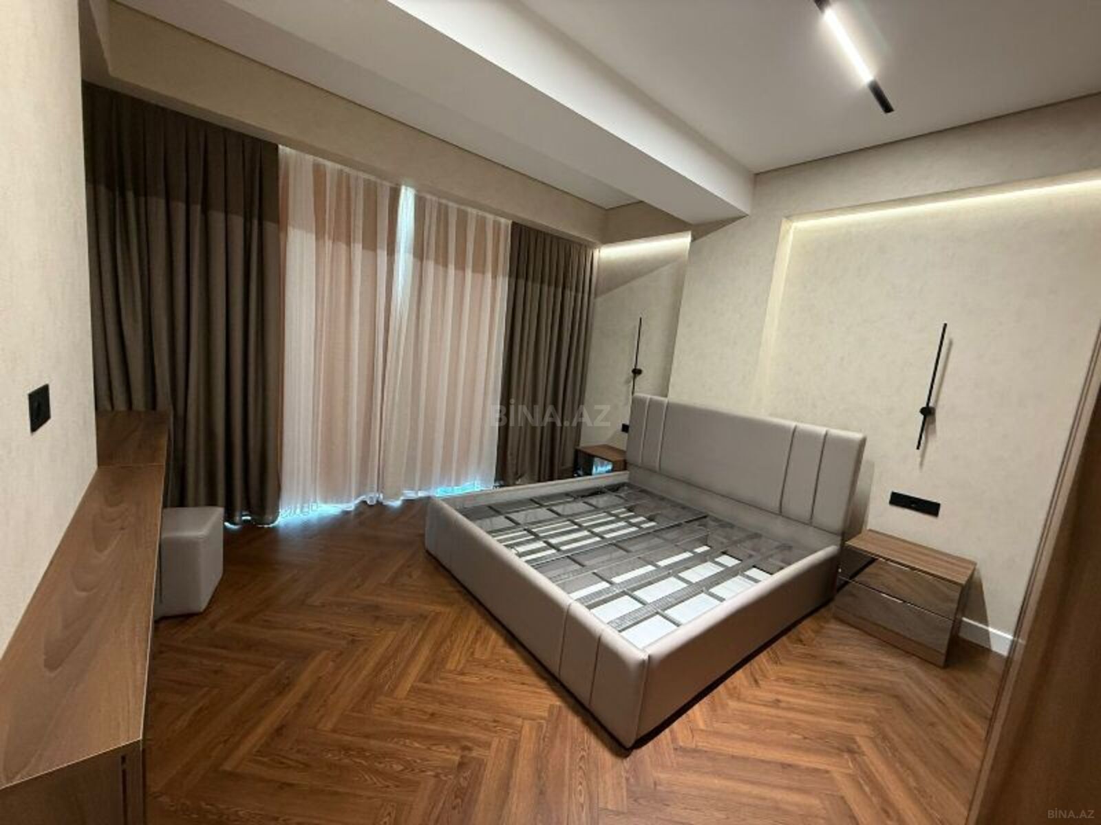 3 otaqlı Yeni tikili, Elmlər Akademiyası m., Bakı