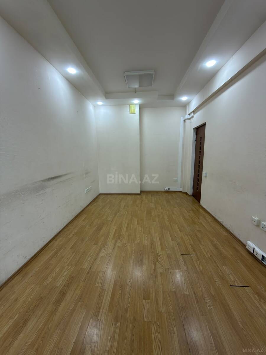 4 otaqlı Ofis, Şah İsmayıl Xətai m., Bakı