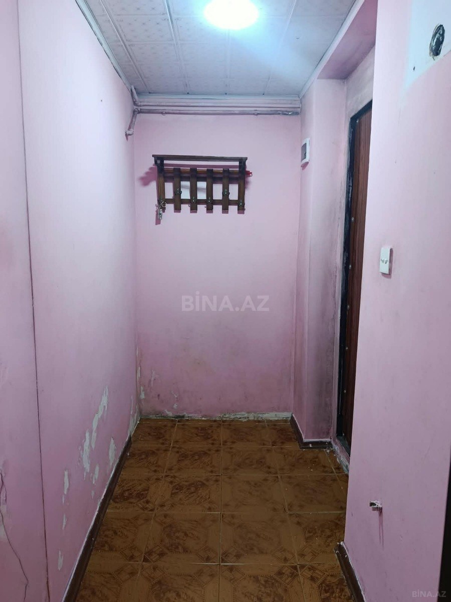 1 otaqlı Köhnə tikili, Qara Qarayev m., Bakı