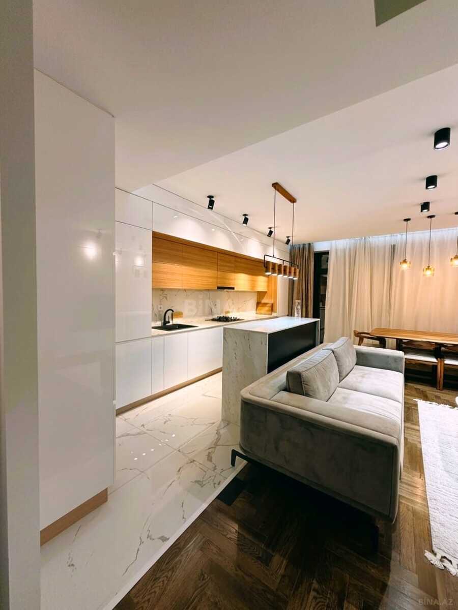 3 otaqlı Yeni tikili, 28 May m., Bakı