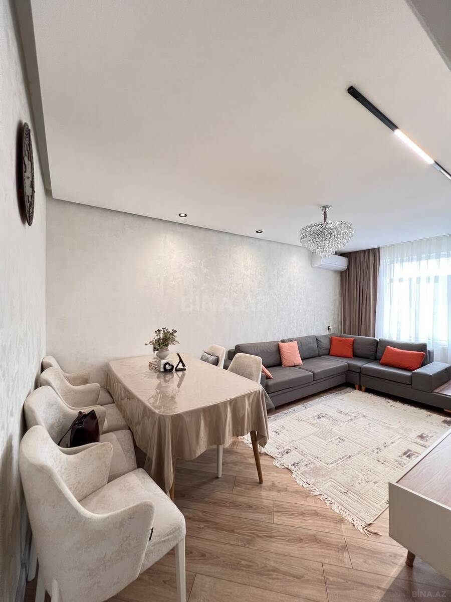 3 otaqlı Köhnə tikili, Həzi Aslanov m., Bakı