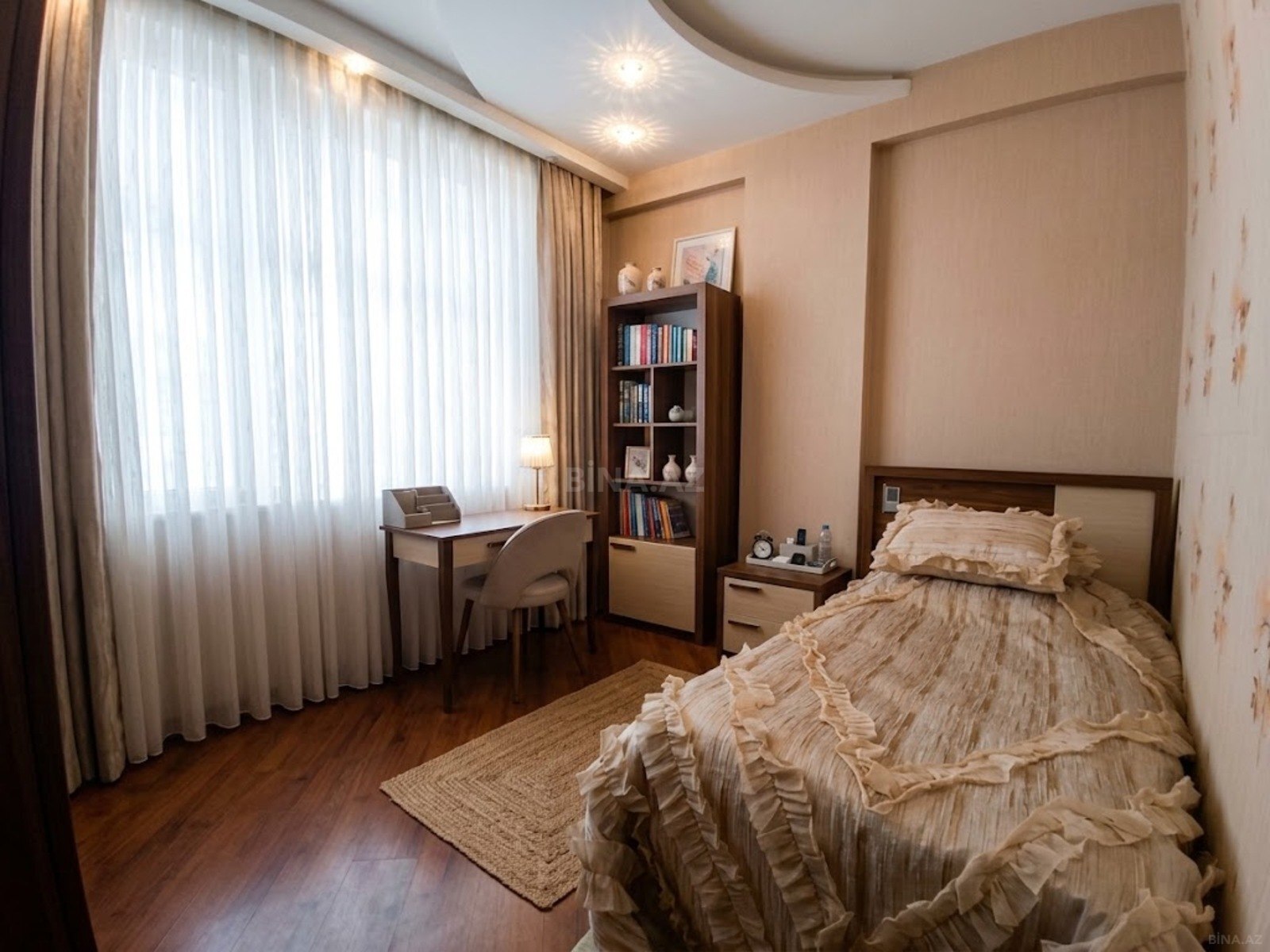 4 otaqlı Yeni tikili, 20 Yanvar m., Bakı