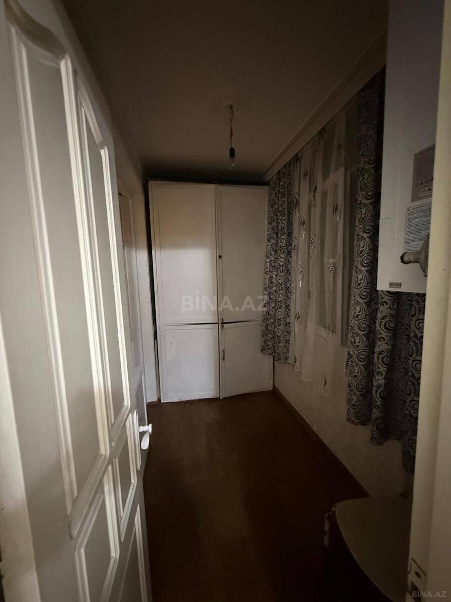 2 otaqlı Köhnə tikili, 28 May m., Bakı