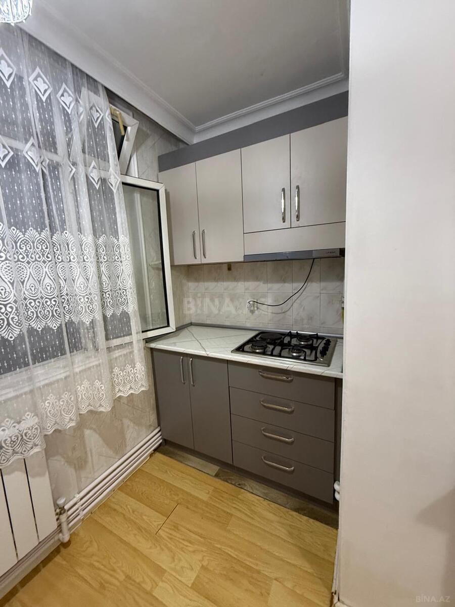 2 otaqlı Köhnə tikili, 28 May m., Bakı