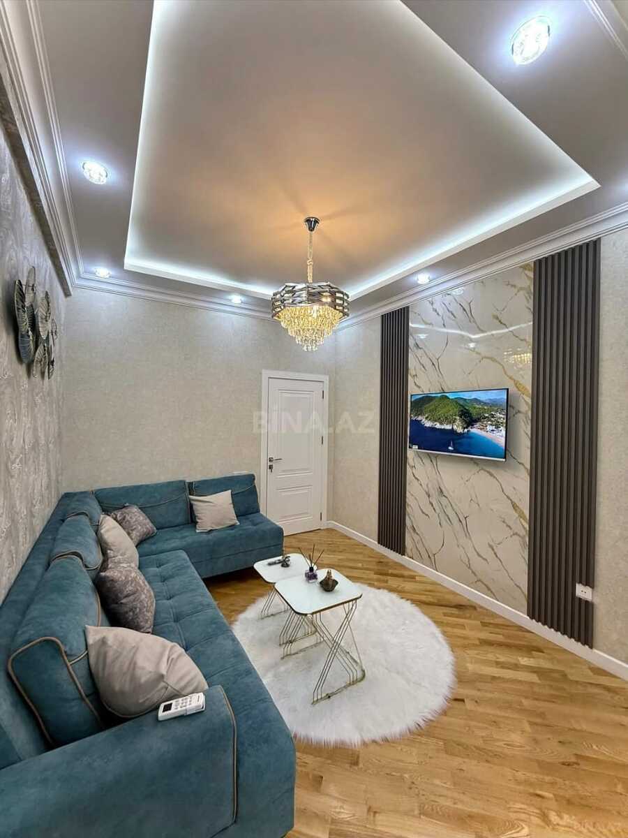 1 otaqlı Yeni tikili, İnşaatçılar m., Bakı