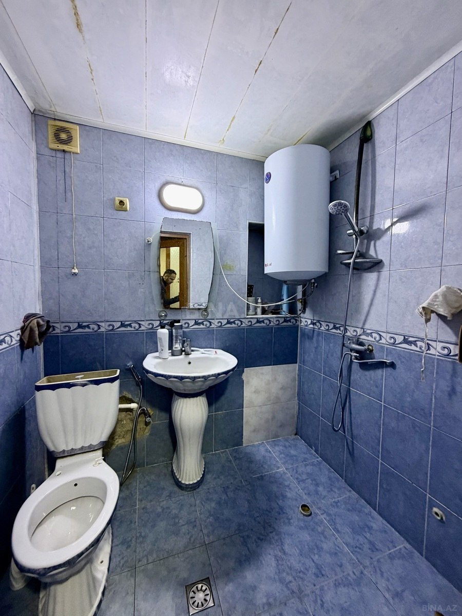 2 otaqlı Köhnə tikili, Qara Qarayev m., Bakı