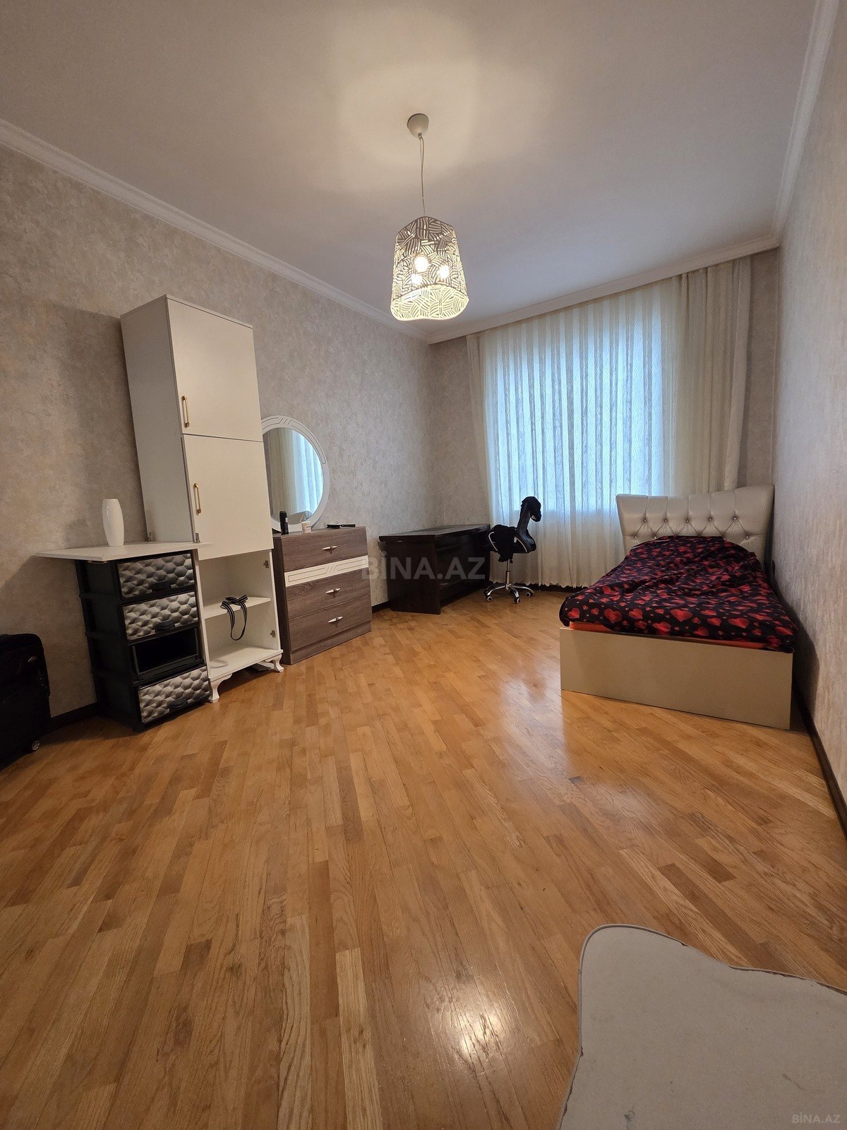 3 otaqlı Yeni tikili, İnşaatçılar m., Bakı