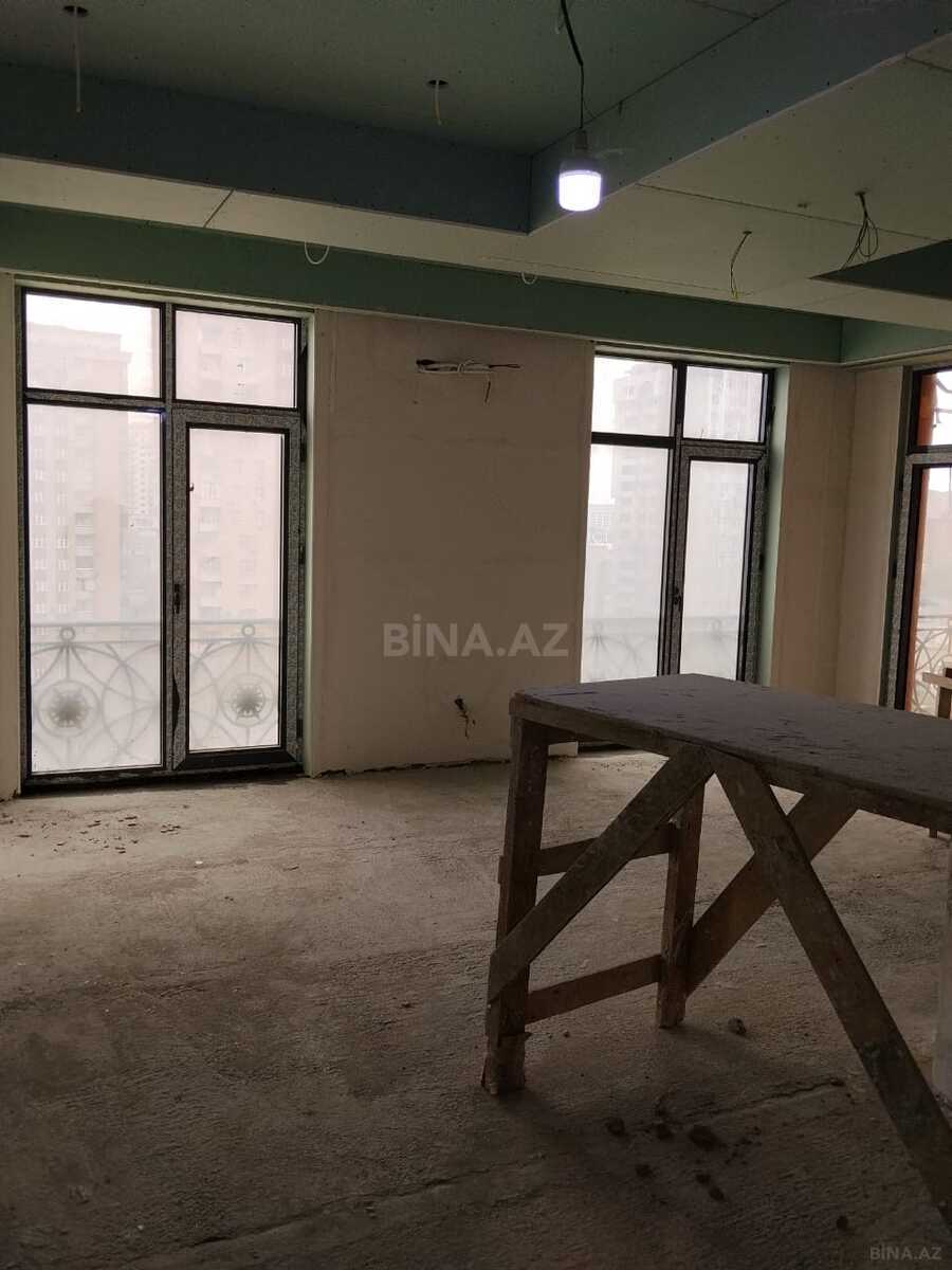 4 otaqlı Yeni tikili, Elmlər Akademiyası m., Bakı