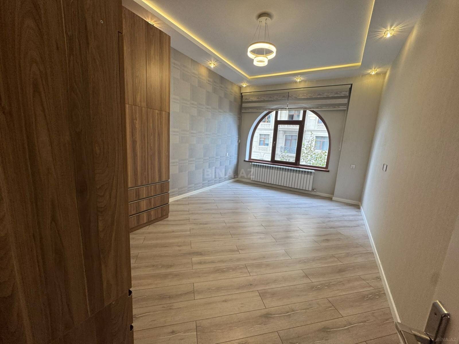 3 otaqlı Yeni tikili, Ağ şəhər q., Bakı