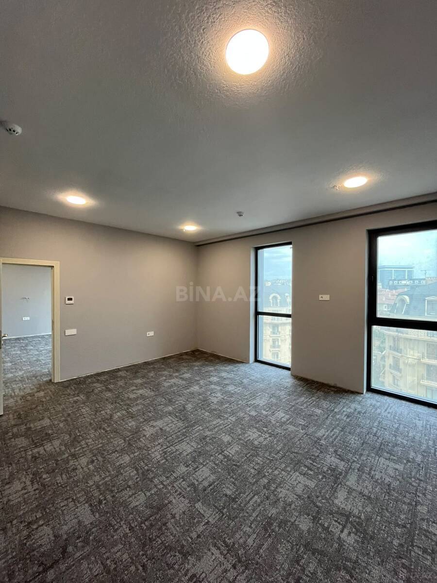 2 otaqlı Ofis, Şah İsmayıl Xətai m., Bakı
