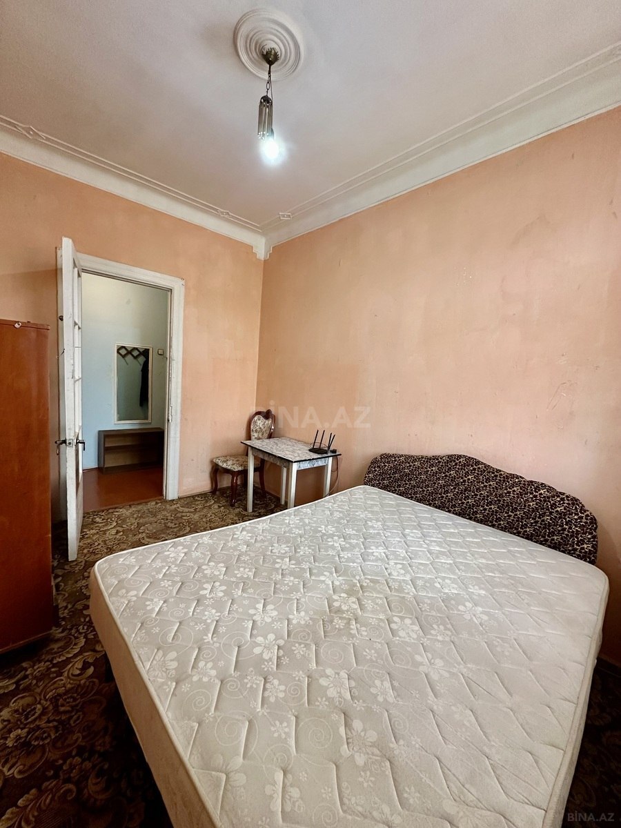 2 otaqlı Köhnə tikili, Neftçilər m., Bakı