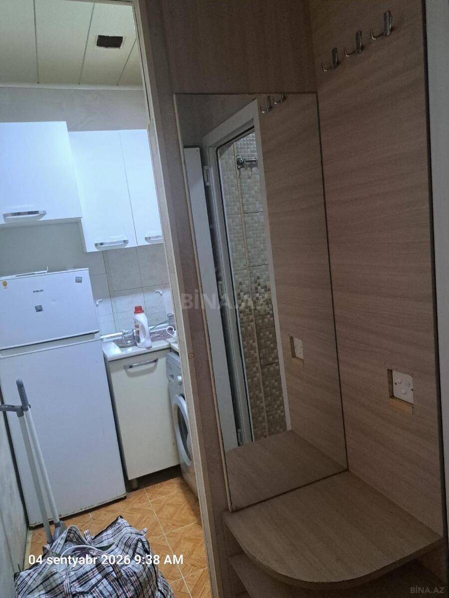 2 otaqlı Köhnə tikili, Memar Əcəmi m., Bakı