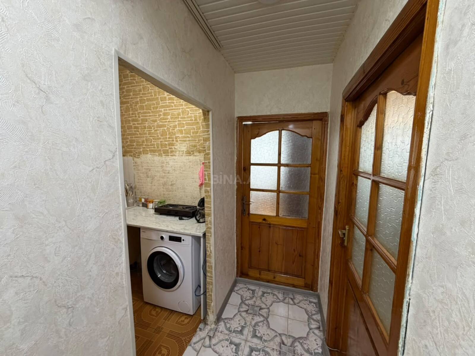 2 otaqlı Köhnə tikili, Azadlıq Prospekti m., Bakı
