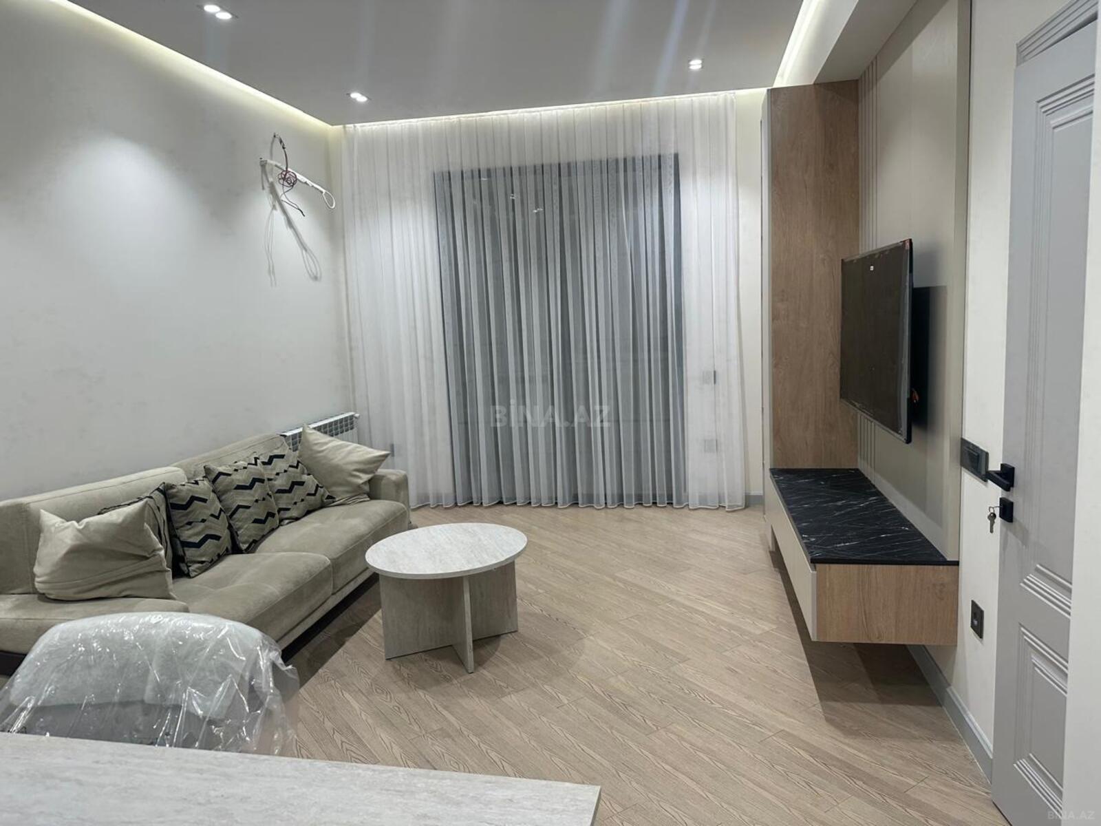 2 otaqlı Yeni tikili, Şah İsmayıl Xətai m., Bakı