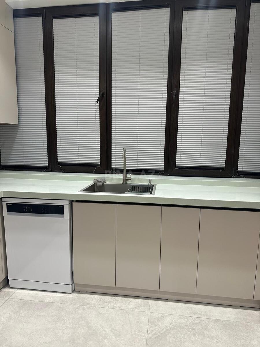 2 otaqlı Yeni tikili, Şah İsmayıl Xətai m., Bakı