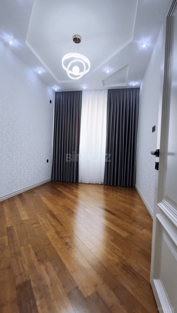 4 otaqlı Yeni tikili, 8 Noyabr m., Bakı