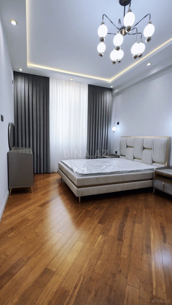 4 otaqlı Yeni tikili, 8 Noyabr m., Bakı