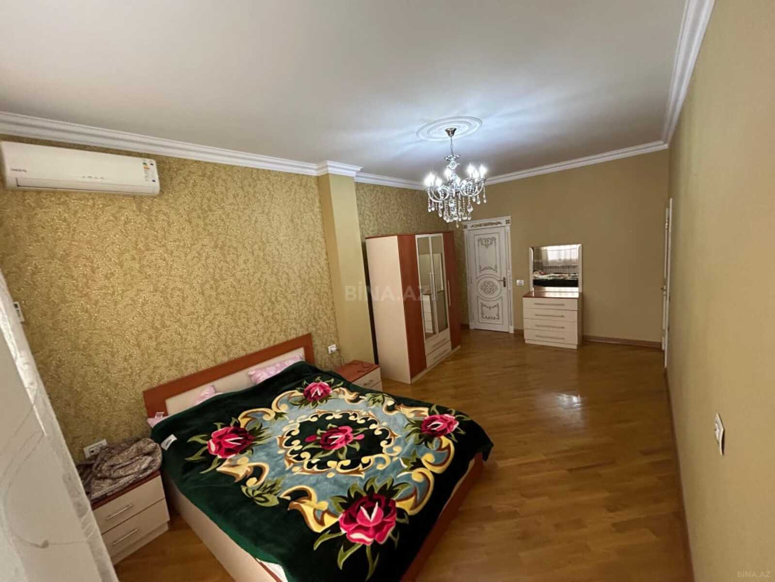 3 otaqlı Yeni tikili, Şah İsmayıl Xətai m., Bakı