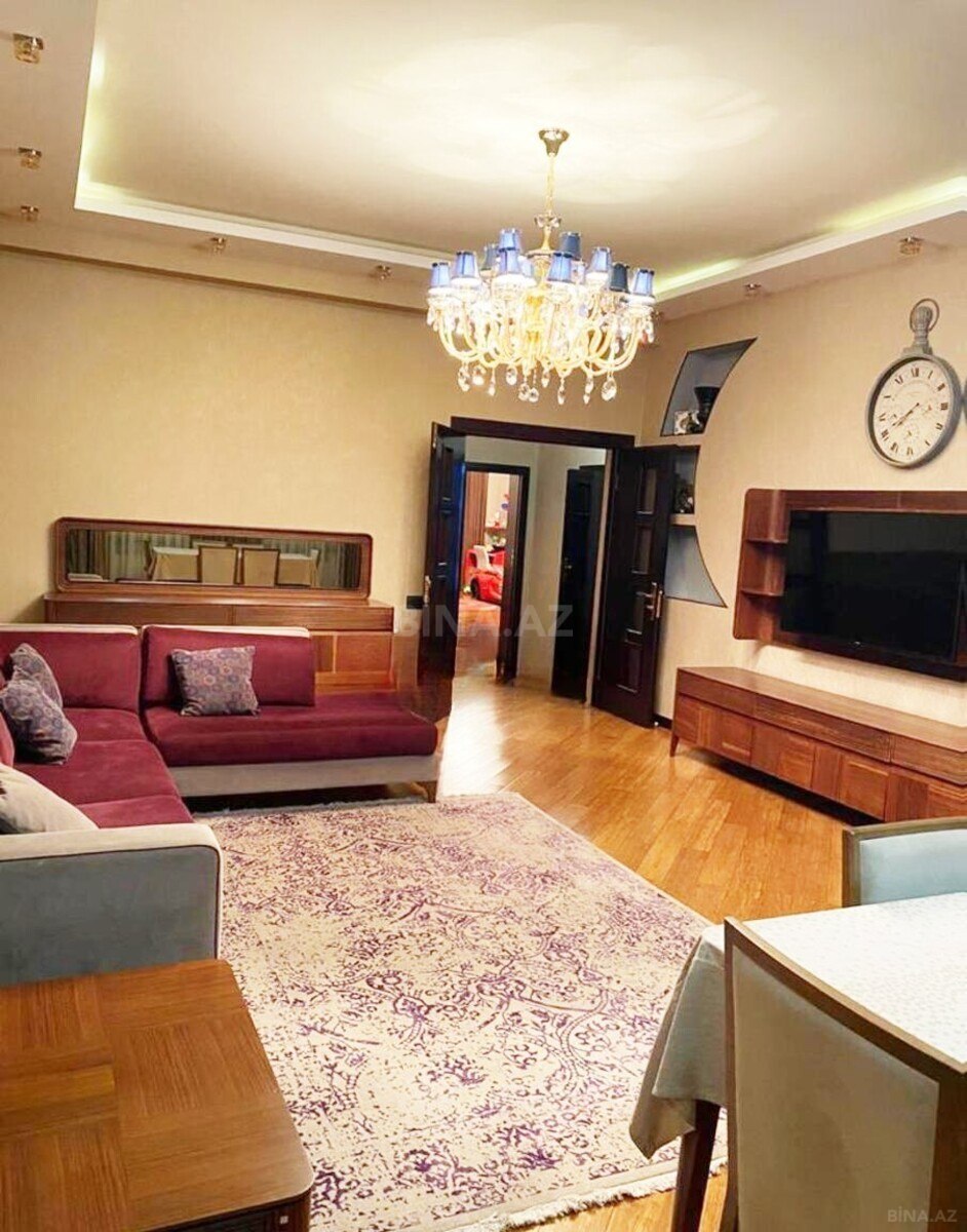 3 otaqlı Yeni tikili, İnşaatçılar m., Bakı