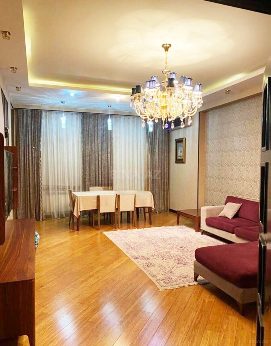 3 otaqlı Yeni tikili, İnşaatçılar m., Bakı