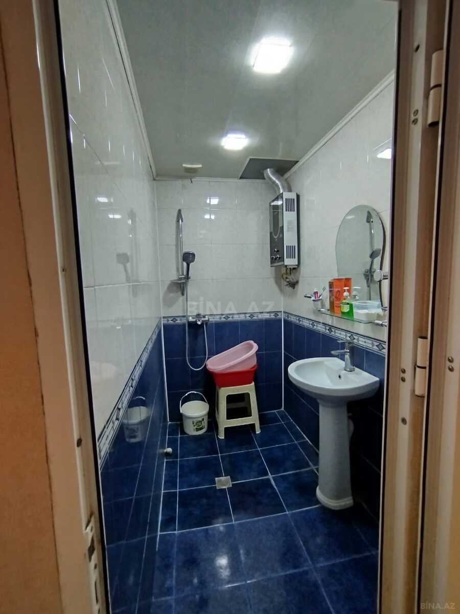 4 otaqlı Köhnə tikili, İnşaatçılar m., Bakı