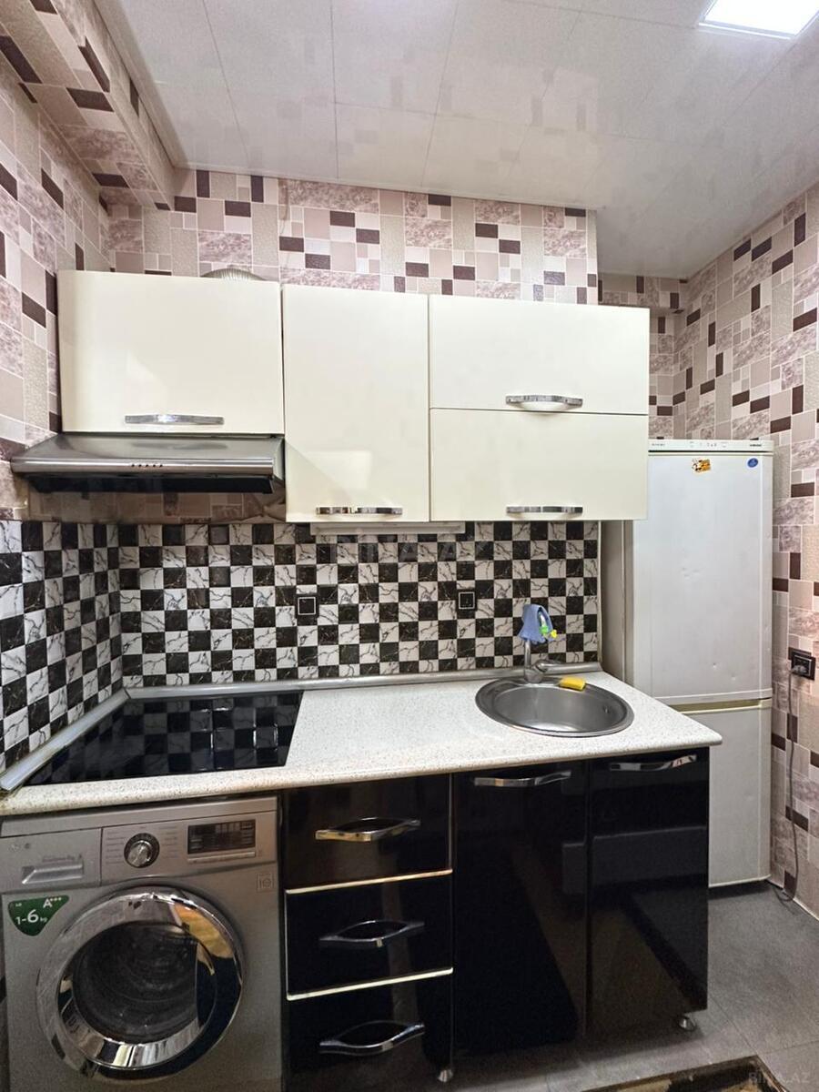 2 otaqlı Yeni tikili, Memar Əcəmi m., Bakı
