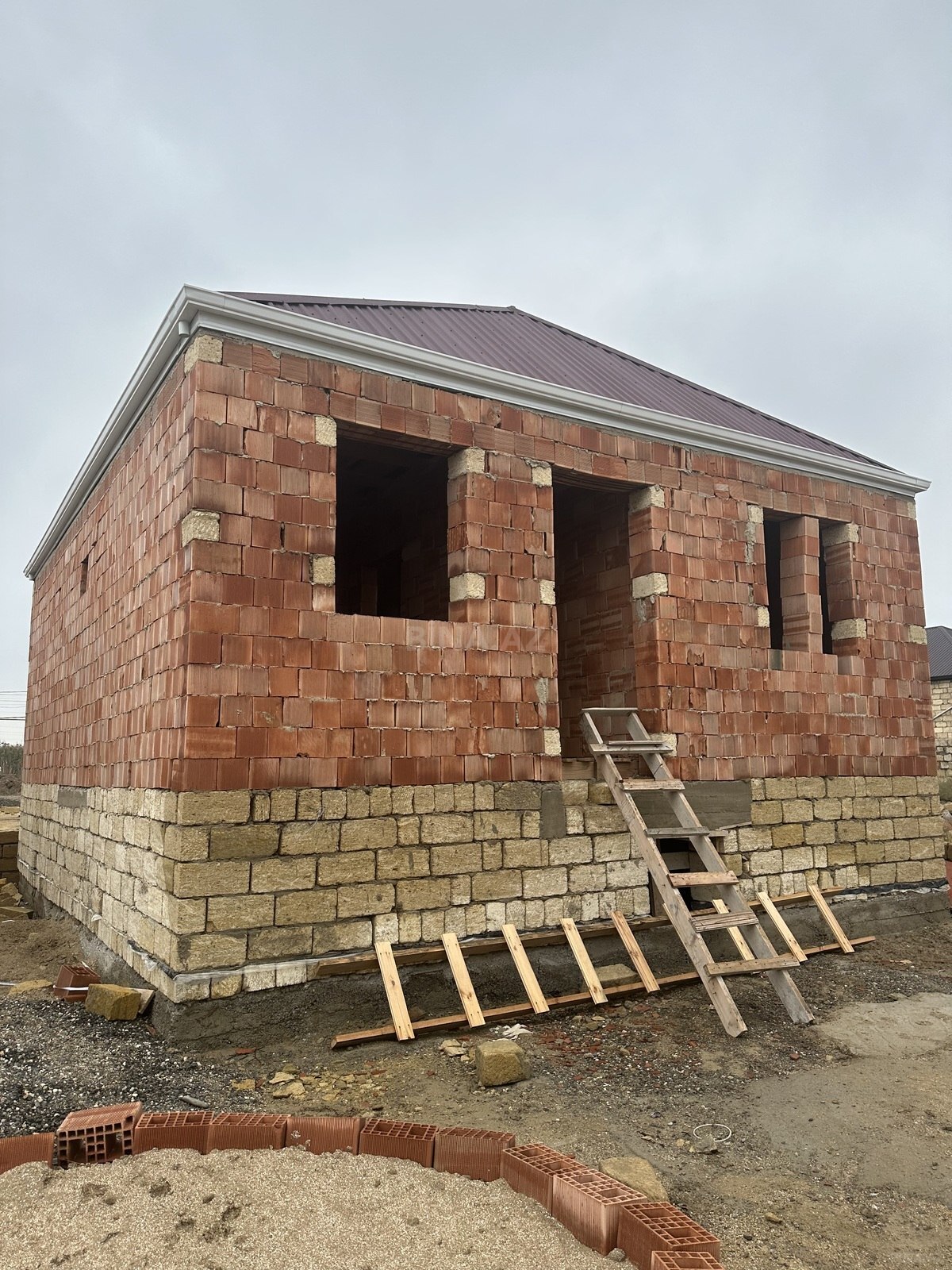 3 otaqlı Həyət evi/Bağ evi, Sumqayıt