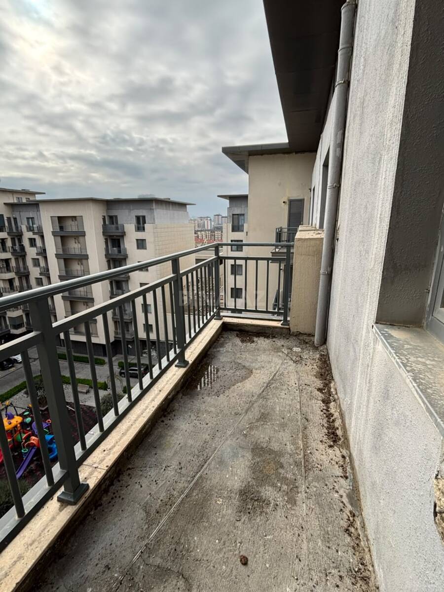 4 otaqlı Yeni tikili, Ağ şəhər q., Bakı