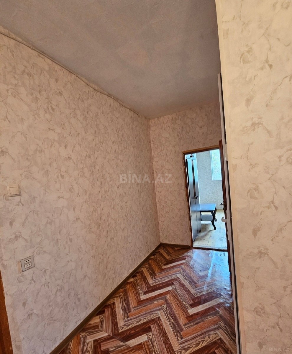 2 otaqlı Köhnə tikili, Bakıxanov q., Bakı