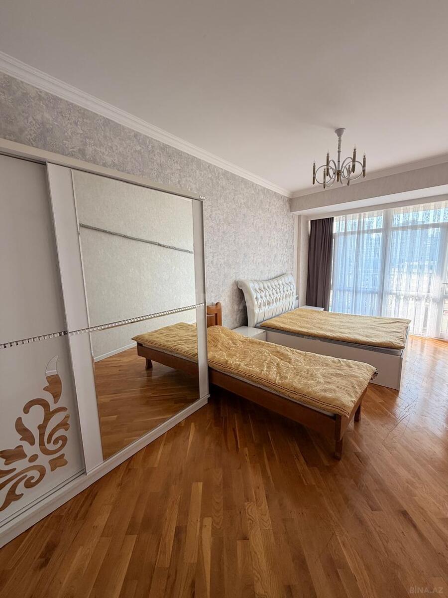 3 otaqlı Yeni tikili, Elmlər Akademiyası m., Bakı