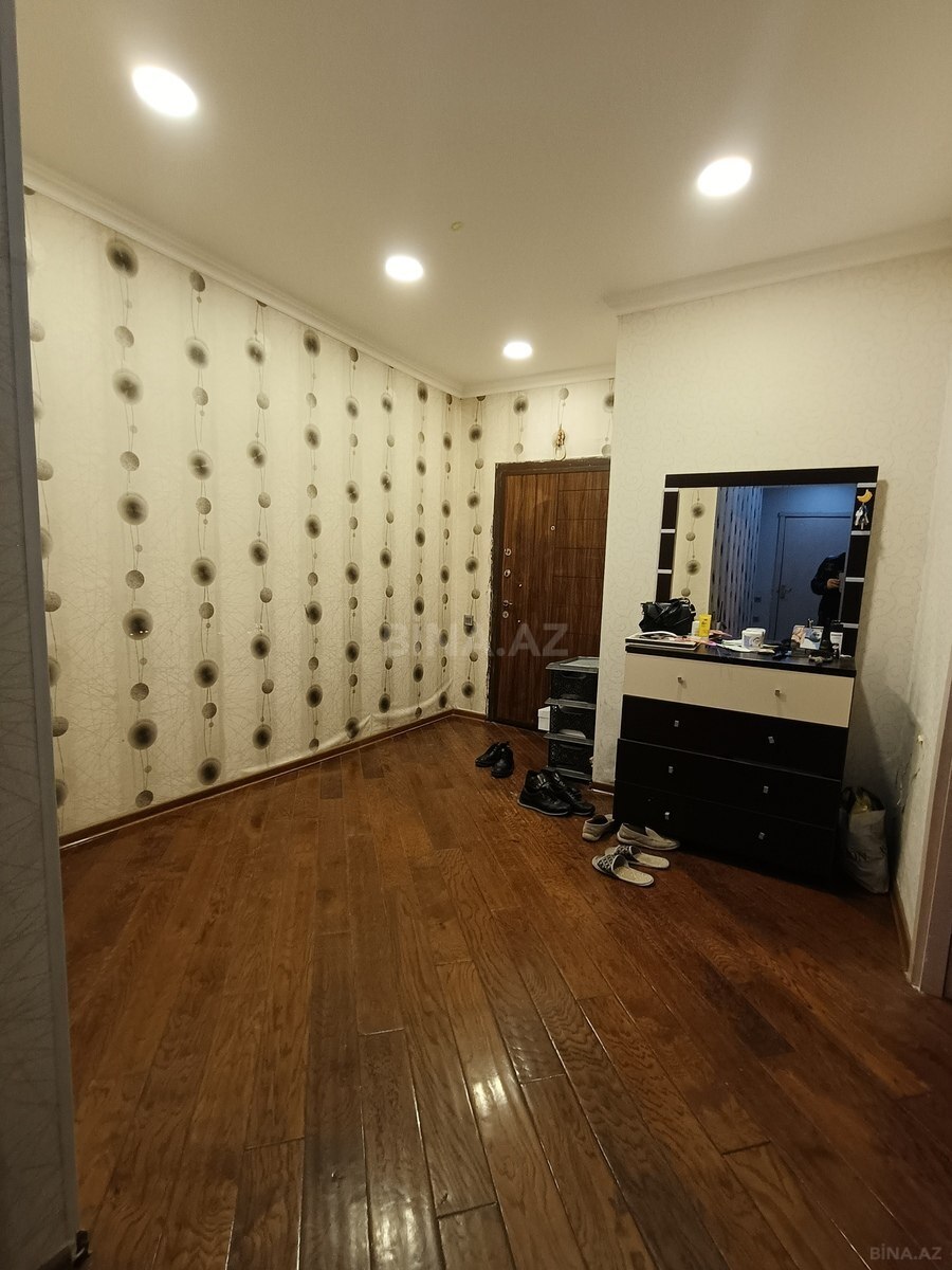 3 otaqlı Yeni tikili, İnşaatçılar m., Bakı