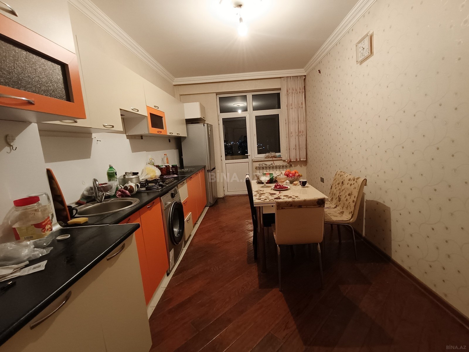 3 otaqlı Yeni tikili, İnşaatçılar m., Bakı