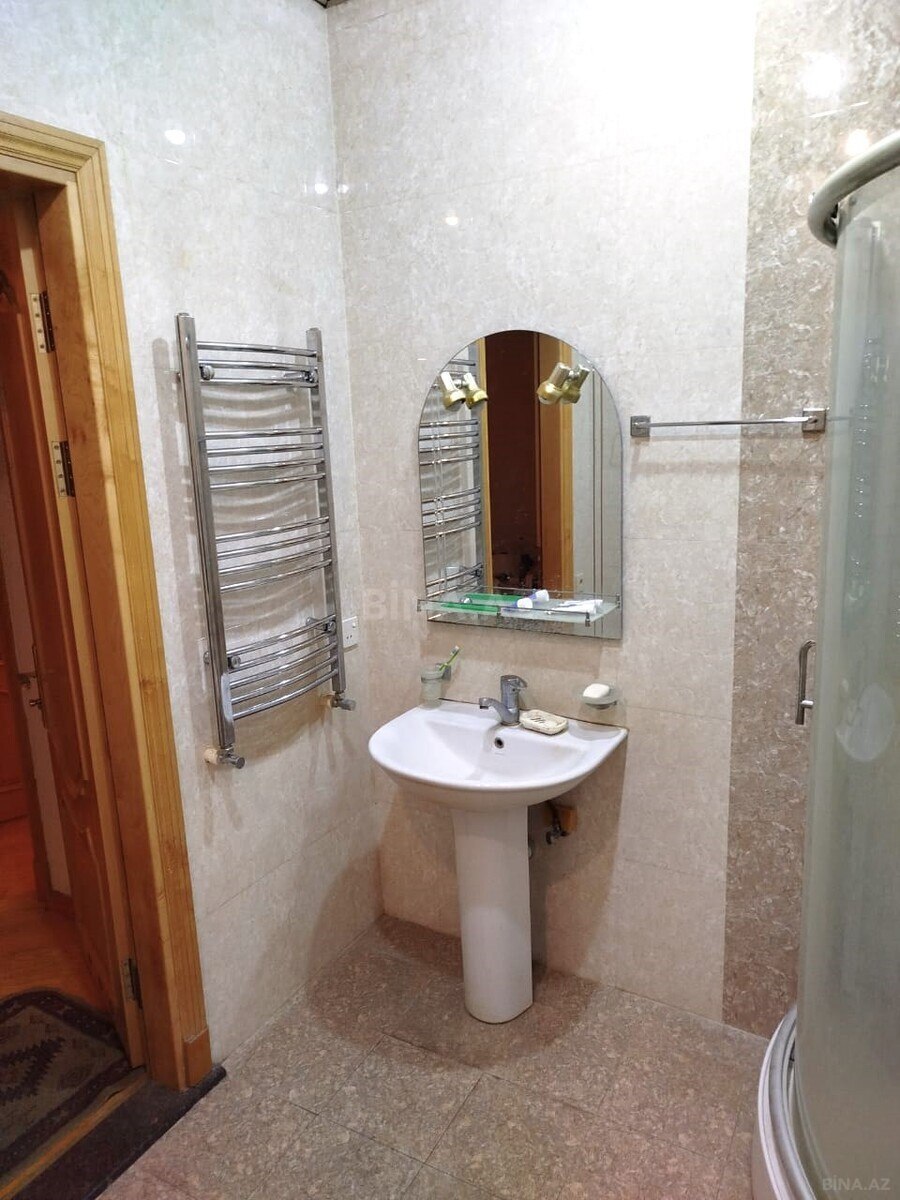 3 otaqlı Yeni tikili, Sahil m., Bakı