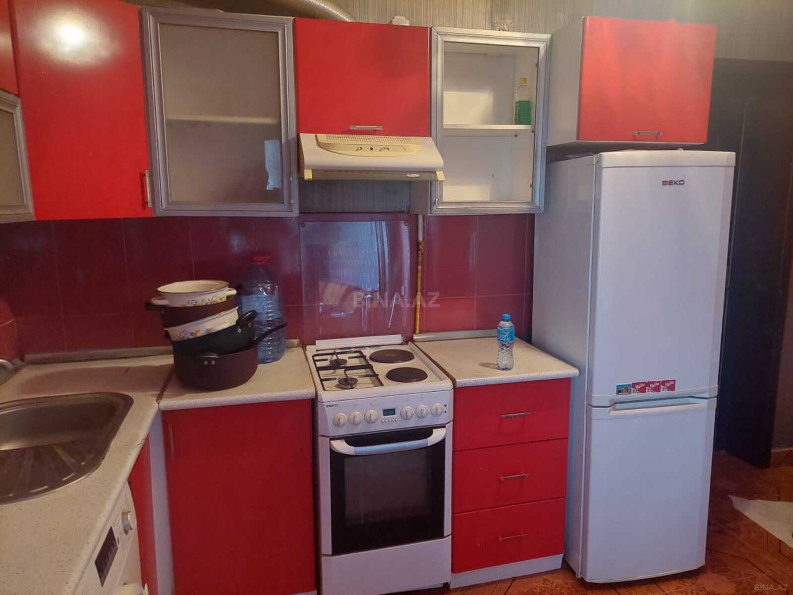 2 otaqlı Yeni tikili, İnşaatçılar m., Bakı