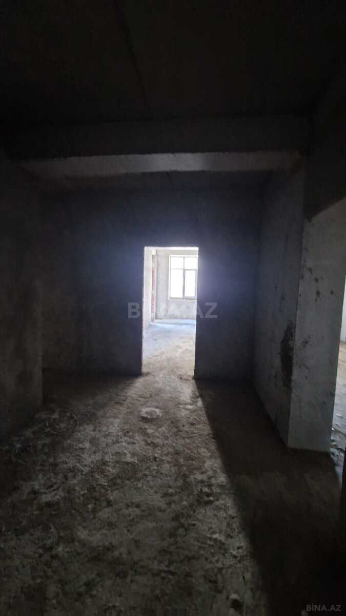 4 otaqlı Yeni tikili, Nizami m., Bakı