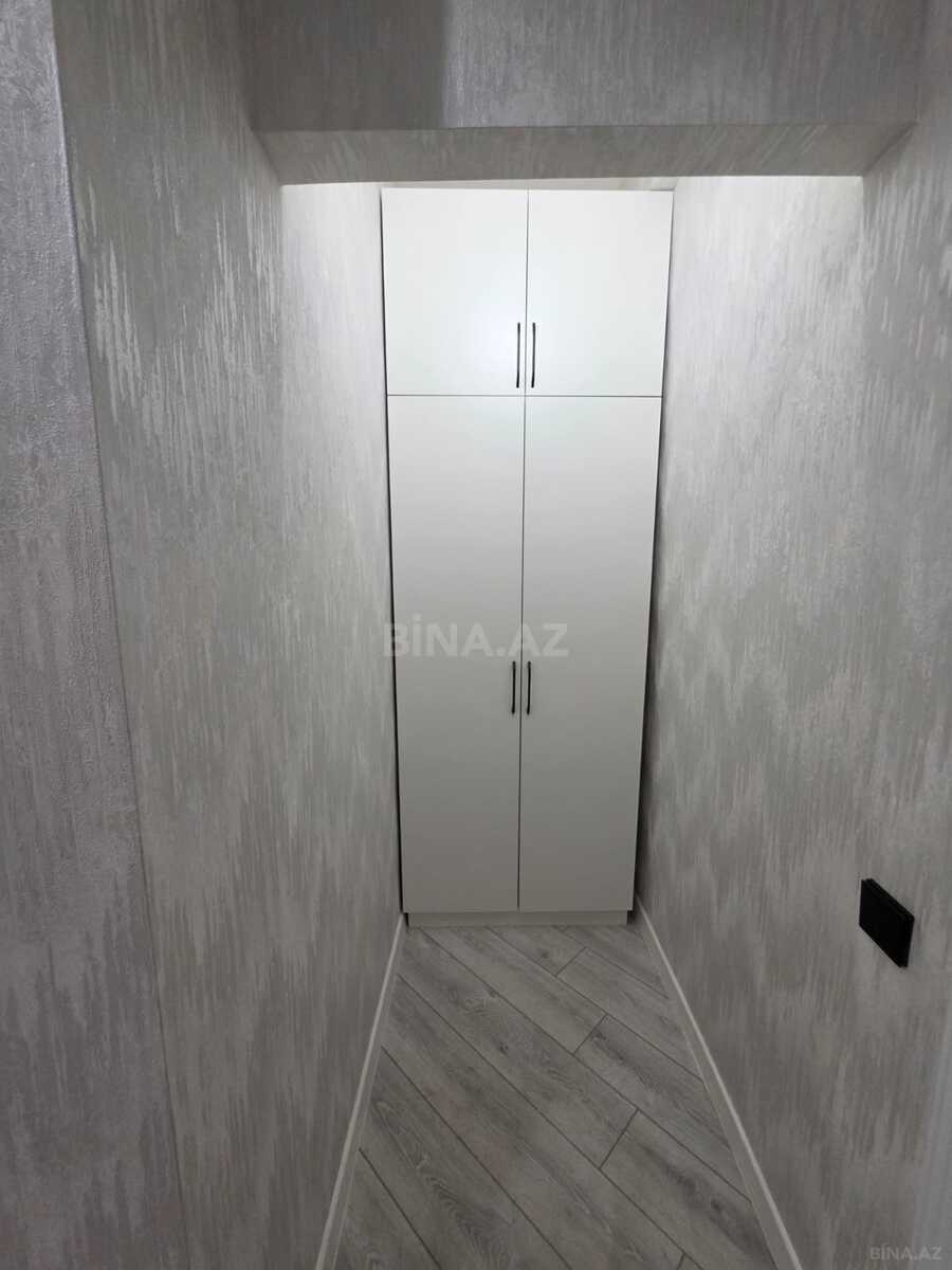 4 otaqlı Yeni tikili, Xırdalan