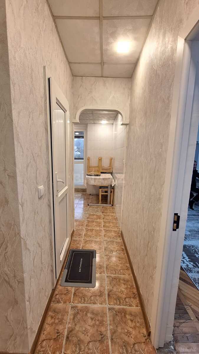 3 otaqlı Köhnə tikili, Elmlər Akademiyası m., Bakı