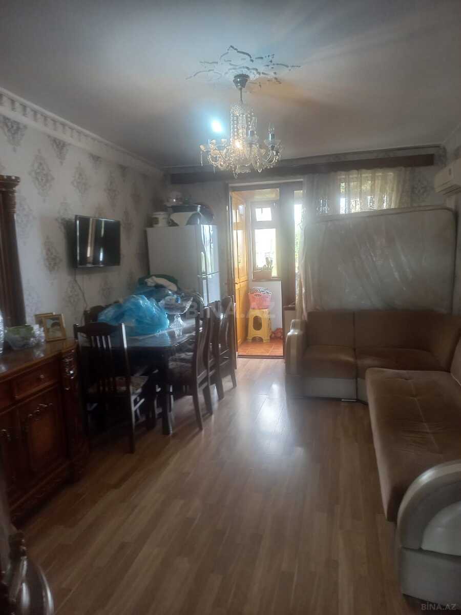 2 otaqlı Köhnə tikili, Neftçilər m., Bakı