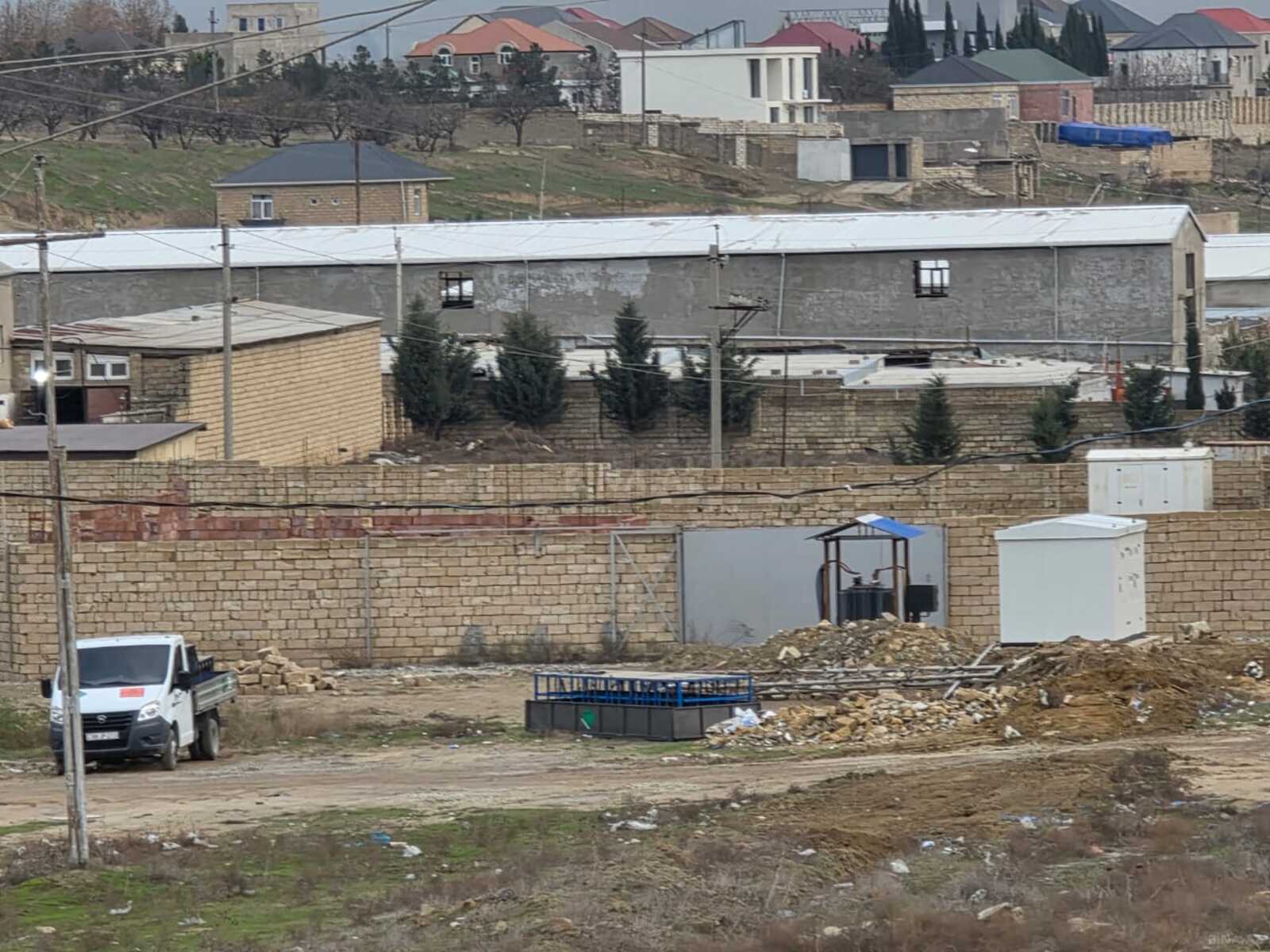 Torpaq Saray q., Bakı