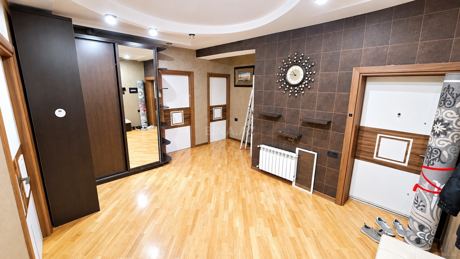 3 otaqlı Yeni tikili, Şah İsmayıl Xətai m., Bakı