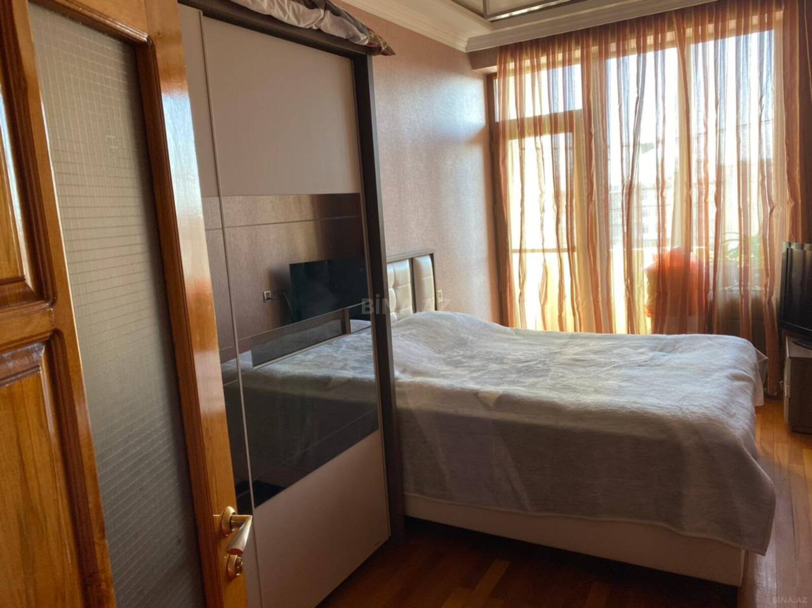 2 otaqlı Yeni tikili, Azadlıq Prospekti m., Bakı