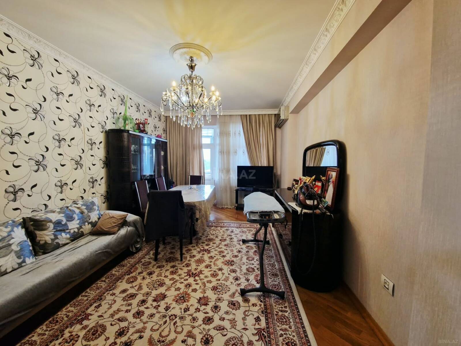3 otaqlı Yeni tikili, Neftçilər m., Bakı