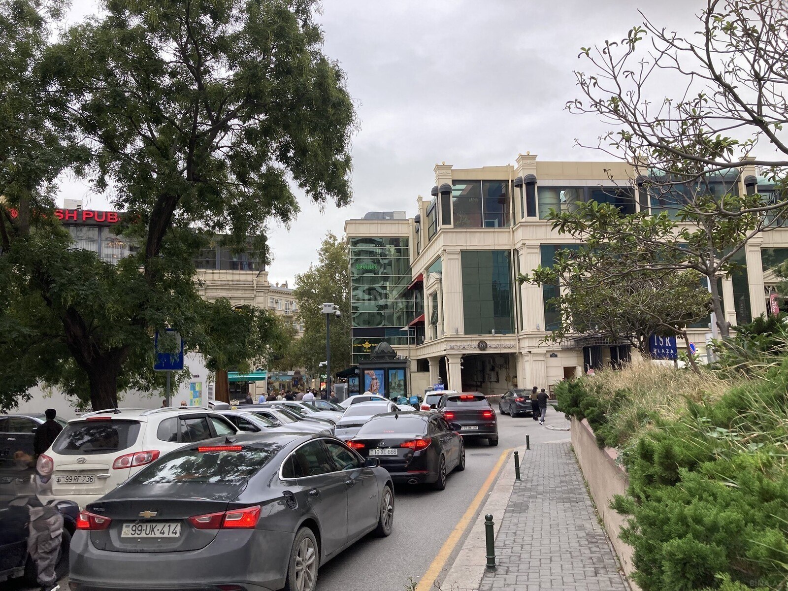 3 otaqlı Yeni tikili, Sahil m., Bakı
