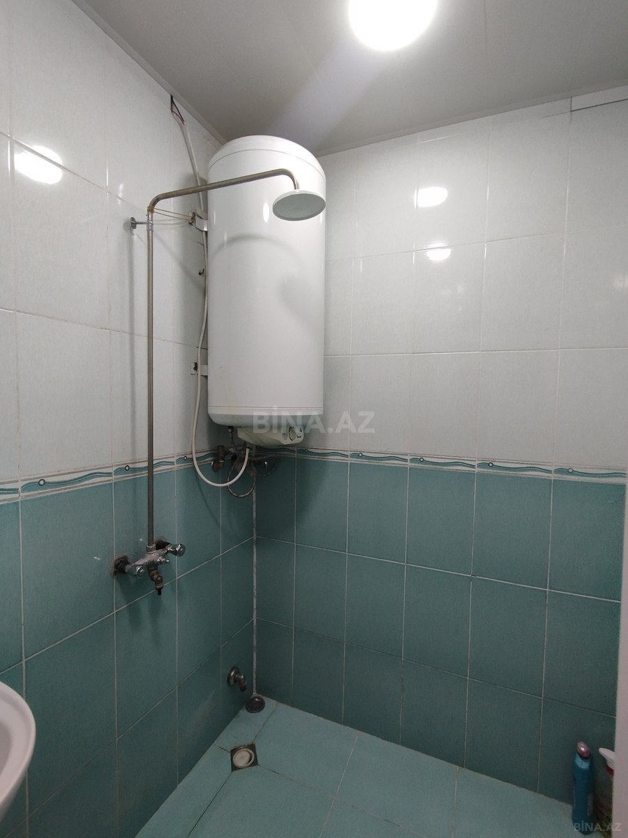 1 otaqlı Köhnə tikili, Memar Əcəmi m., Bakı