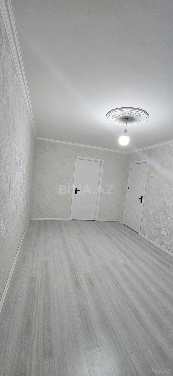 2 otaqlı Köhnə tikili, Bakıxanov q., Bakı