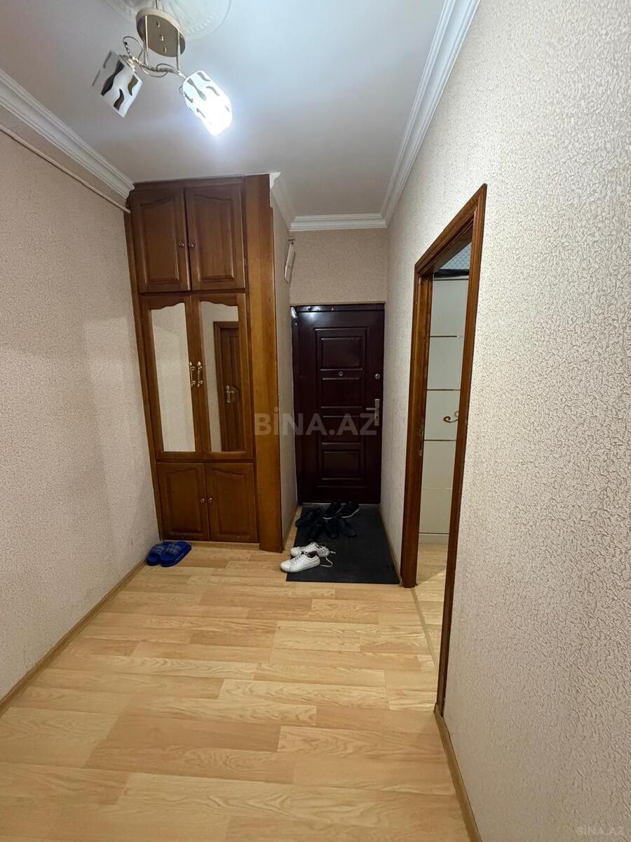 3 otaqlı Köhnə tikili, Əhmədli m., Bakı
