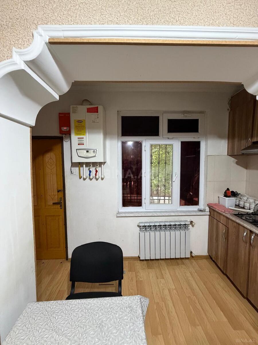 3 otaqlı Köhnə tikili, Əhmədli m., Bakı