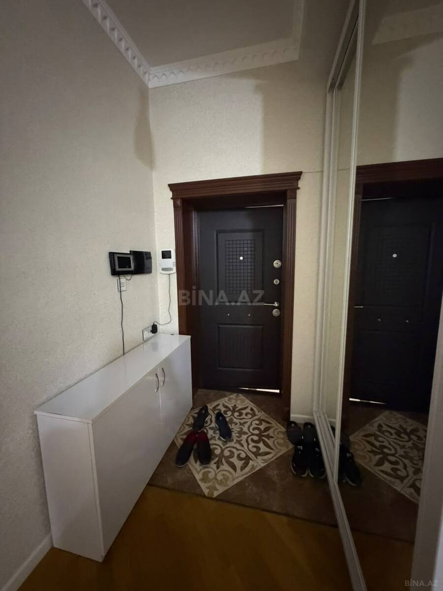 3 otaqlı Yeni tikili, Memar Əcəmi m., Bakı