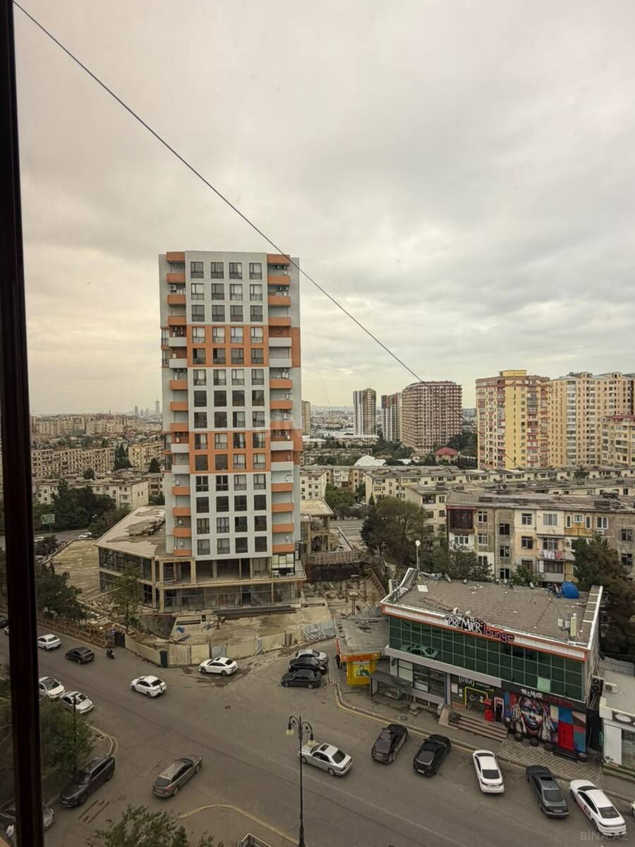 3 otaqlı Yeni tikili, Memar Əcəmi m., Bakı